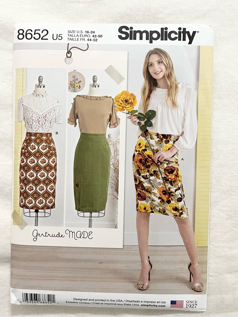 Simplicity 8652 Misses Pencil Skirt Sewing Pattern Size 16-24
